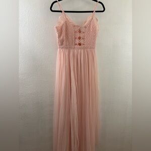 INA  light pink sleeveless maxi dress lace bodice spaghetti straps tulle skirt M